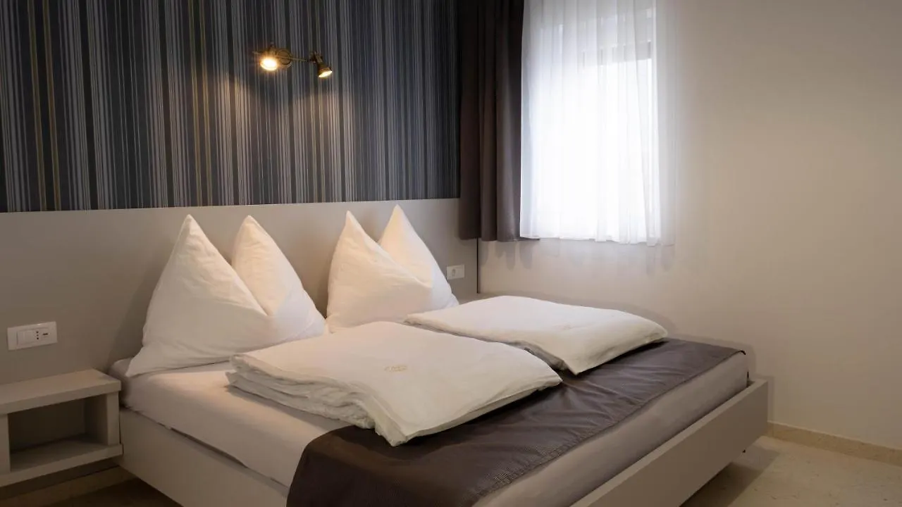 Paganor Apartments Pula Croatia